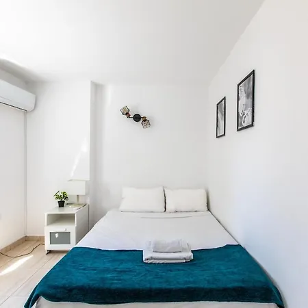 דירה Bright 2-bed Flat, In Center לרנקה